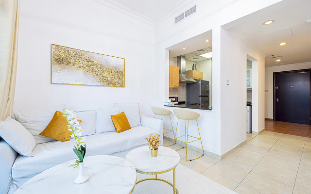Luxury and Spacious Full Marina View Flat