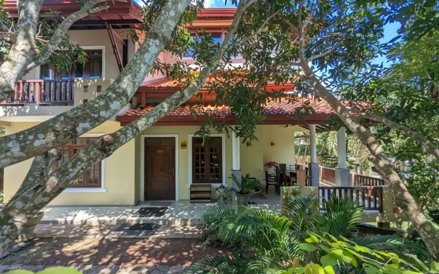 Green View Villa