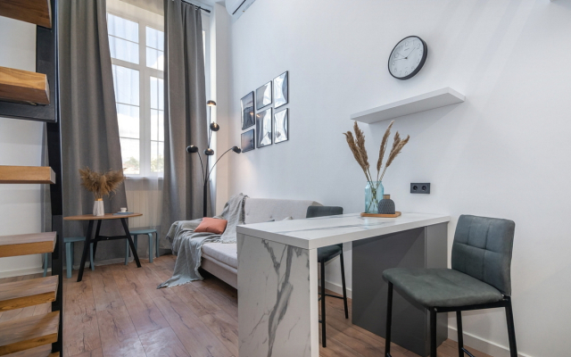 Apartments Queenstay Utrenniy Briz Na Voykovskoy