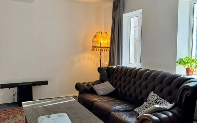 Хостел Art House 1906