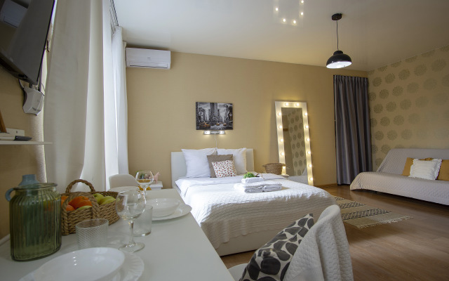 Апартаменты GoldenRing Snow White Studio