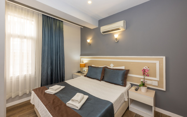 Legend Tulip Hotel