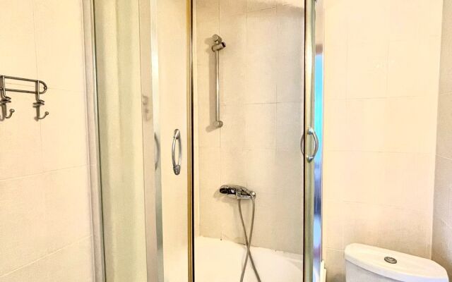 Elling U Morya Guest House
