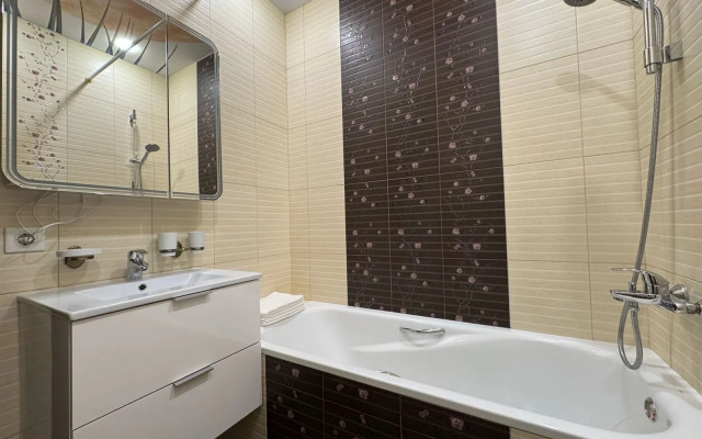 Prostornaya Ryadom s Morem Flat