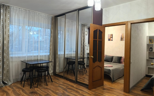 Квартира на 6 гостей в центре города на Поющих фонтанах