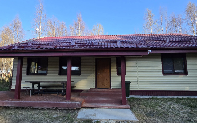 Частный дом Домик в деревне