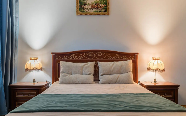 Апартаменты на Вознесенском