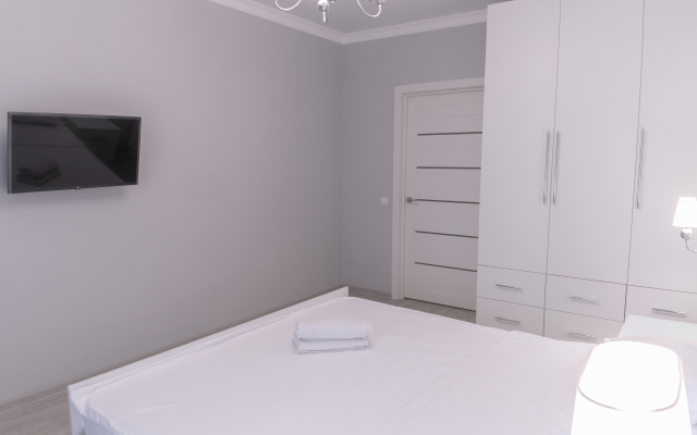 Na Telmana 110/2 Apartments