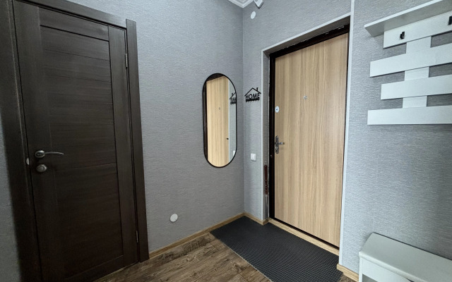 Komfortabelnaya V Tsentre Yaroslavlya Flat