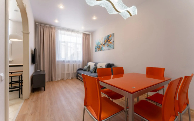 Квартира на Рубинштейна 14