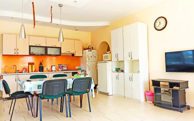 On Moskovskaya Guest House