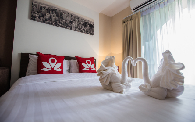 ZEN Rooms Soi Chom Chan Apartments