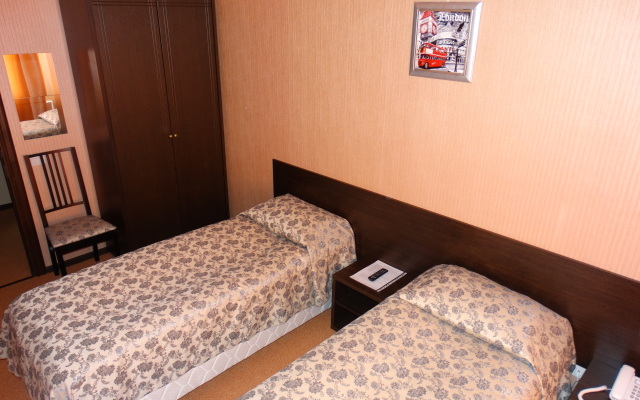 Parus Hotel