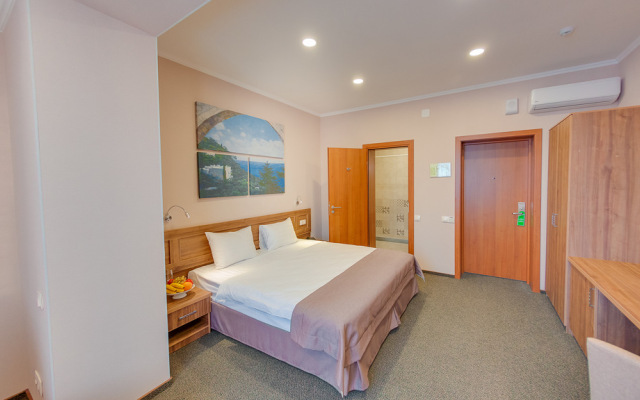 Platov na Dubovskogo Hotel