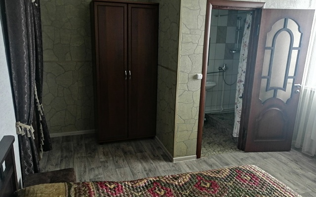 Sibaj Guest House