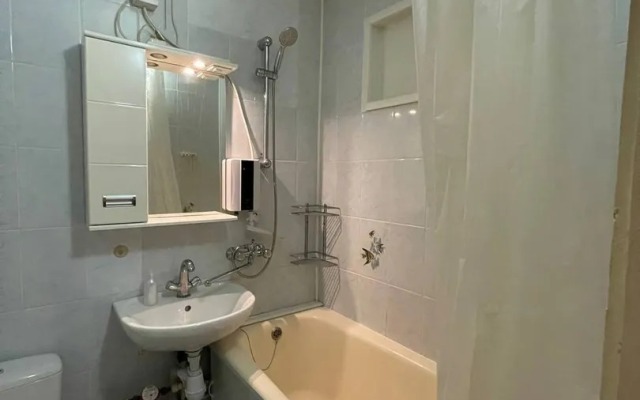 Na Suzdalskom Prospekte 21 Flat