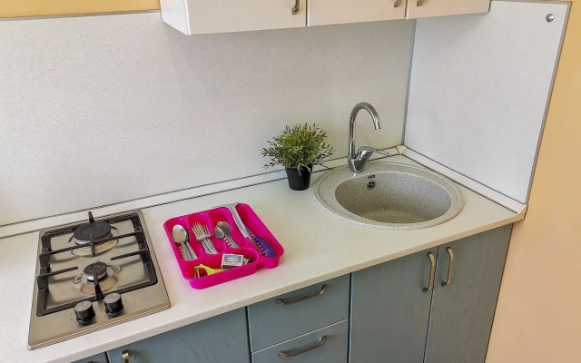U Transportnoy Akademii Flat