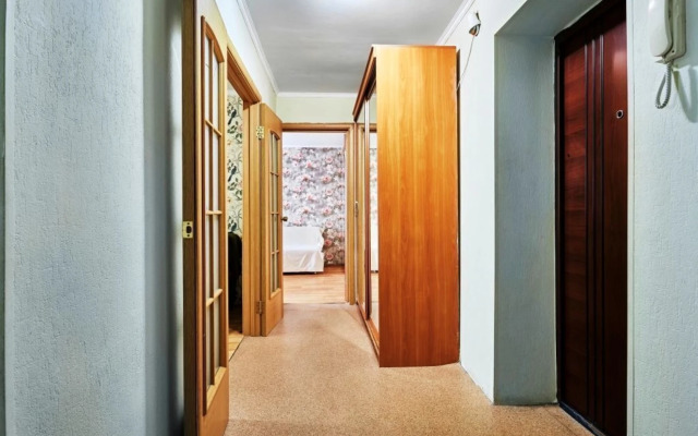 Na Ulitse Shillera 22 Flat