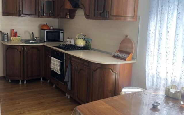 Anzhelika Guest House