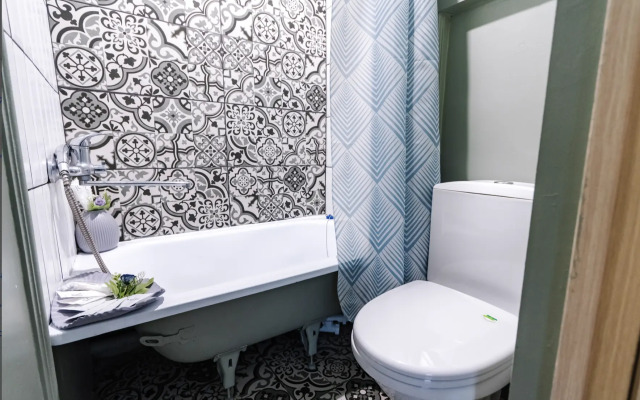 Buketika Ryadom S Parkom V Tsentre Goroda Apartments
