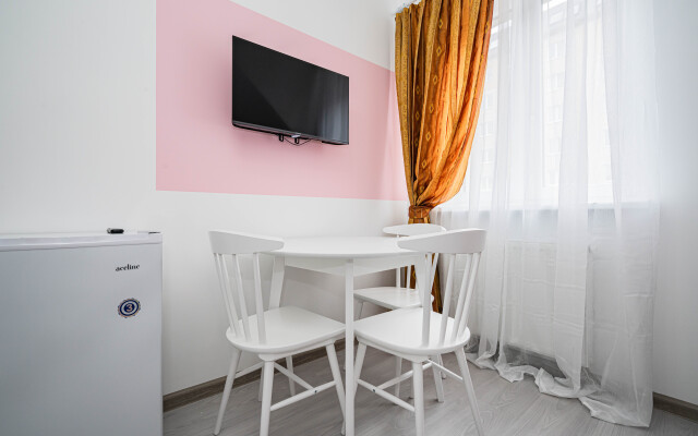 BaltAtlantik nomer v stile Barbi Flat