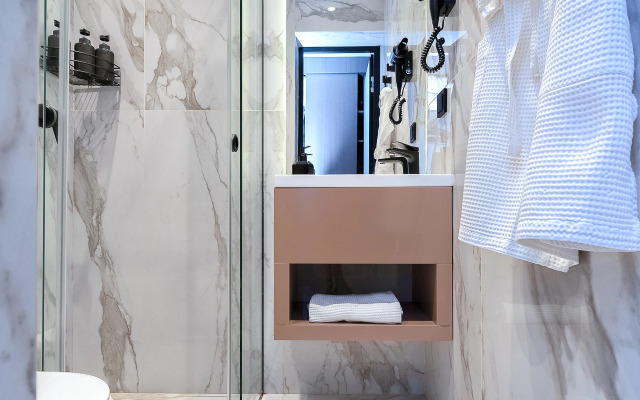 Квартира Студия с бассейном у моря