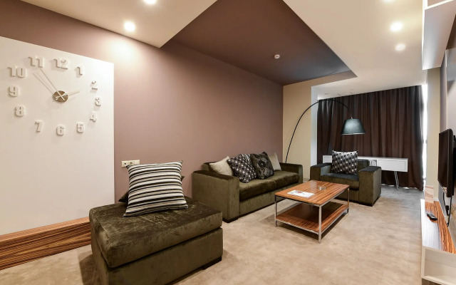 Opera Suite Hotel