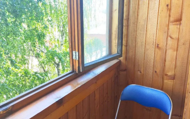 Velikolepnaya Trekhkomnatnaya Kvartira V Samom Tsentre Tuly Flat