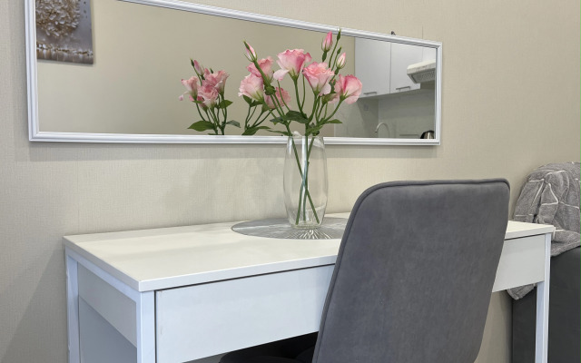 Studiya Kapri Khaus Chetyrekhmestnaya Zhk Letniy Flat