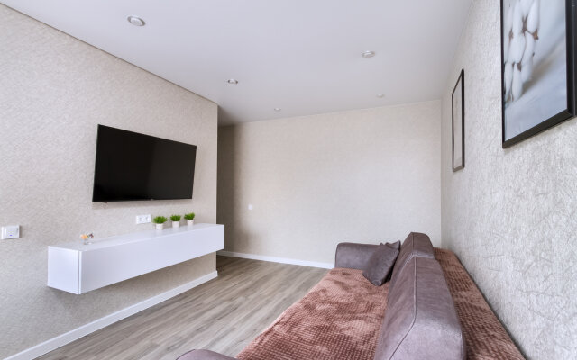 Dvukhkomnatnaya Yevrostudiya Komfort-Klassa Flat