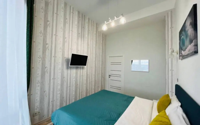 Happy People № Apartment 8