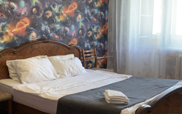 Квартира Счастливая Матрешка на Дежневцев 5