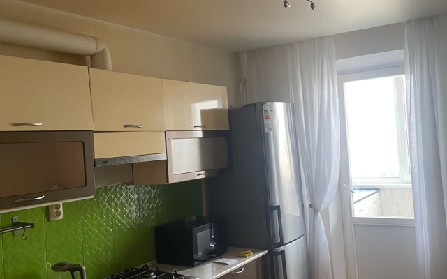 Dvukhkomnatnaya Na Maksyutova 6 Apartments