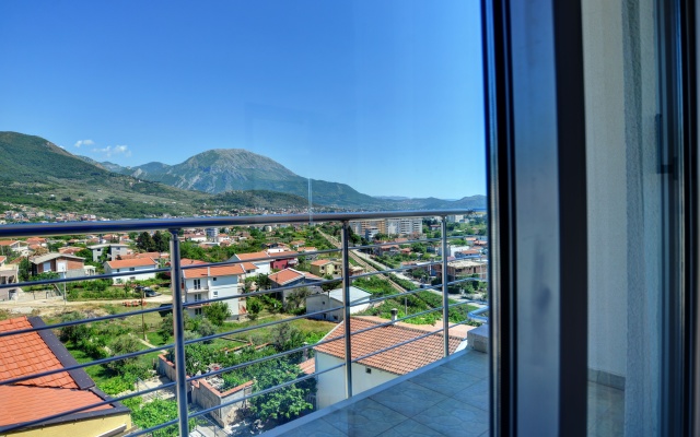 Апартаменты LuxApart Monte