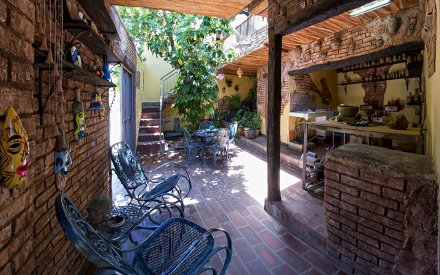 Casa El Ceramista Hostel
