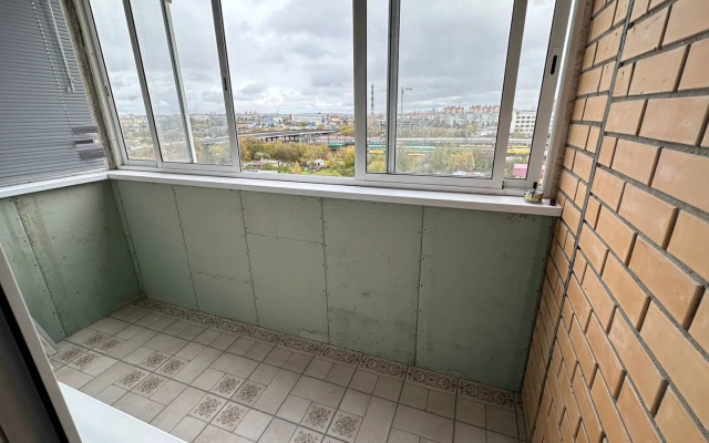 Na Ulitse Pavshinskiy Most 1/4 Flat