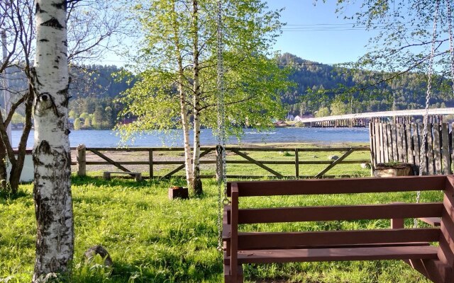 Частный Дом на Берегу Истока Реки Бия