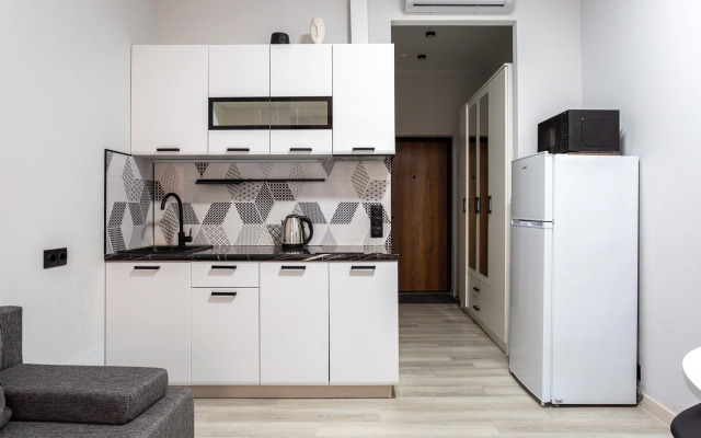 Квартира с Балконом и Видом на Лесопарк Аллея 114