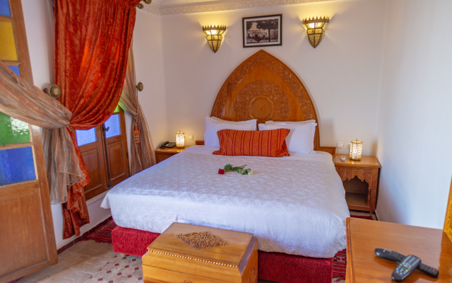 Riad Tahra & Spa Guest house