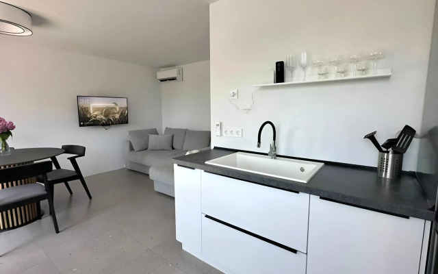 Dom s Vidom na More Private House