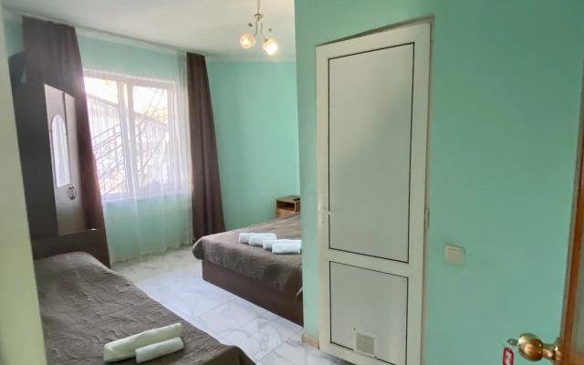 Lika Guest House