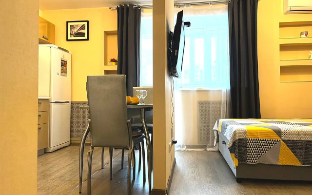 Апартаменты Студия Луна на Судоремонтной 31/1