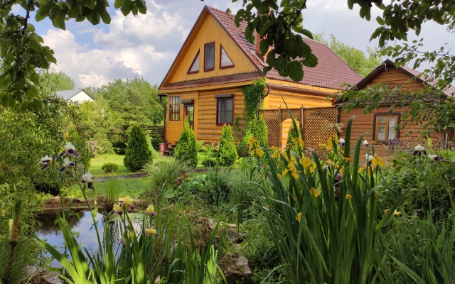 Na Ozerakh Guest House