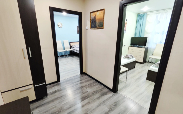 Na Ulitse Krasnykh Partizan 17 Apartament