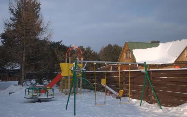 SEMEJNYiJ Guest House