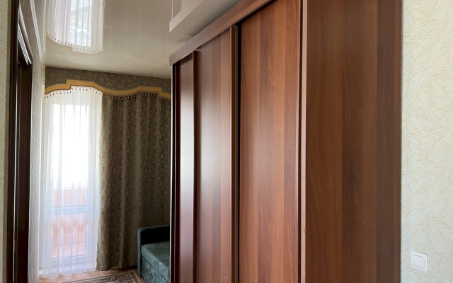 Апартаменты 127 Полевая 45