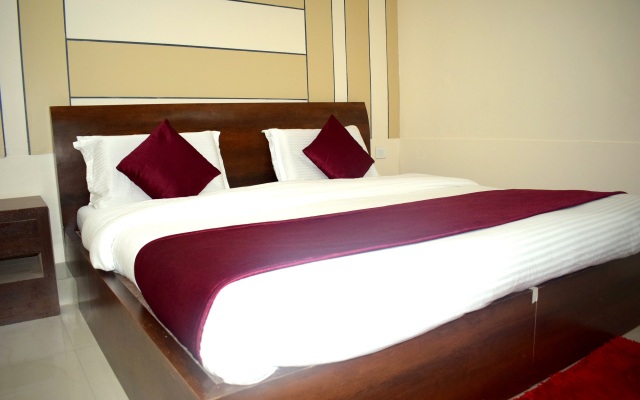 Vasundhra Hotel