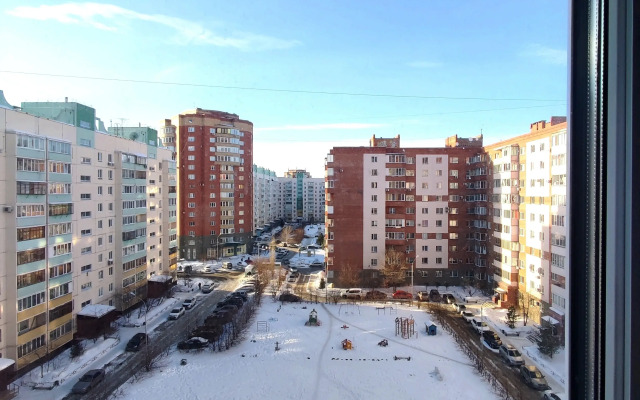 2-Komnatnaya V Omske Na Krupskoy 12 Flat