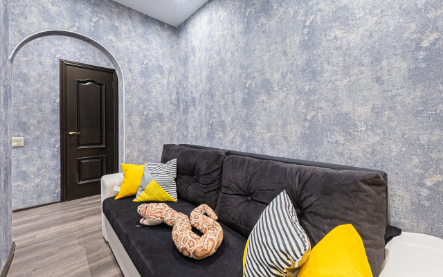 Na Ulitse Kedrova 19/1 Flat