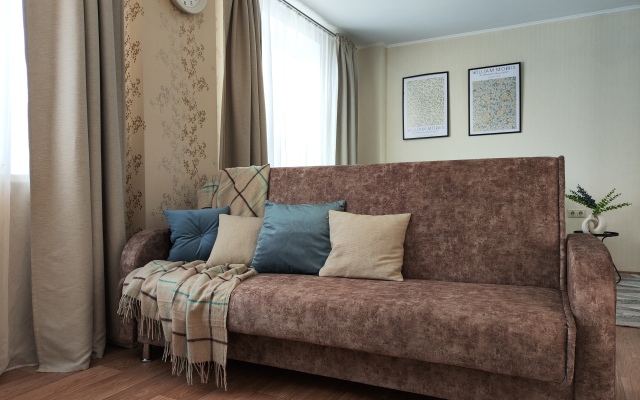 Granat na Beregu Reki Ufa Apartments